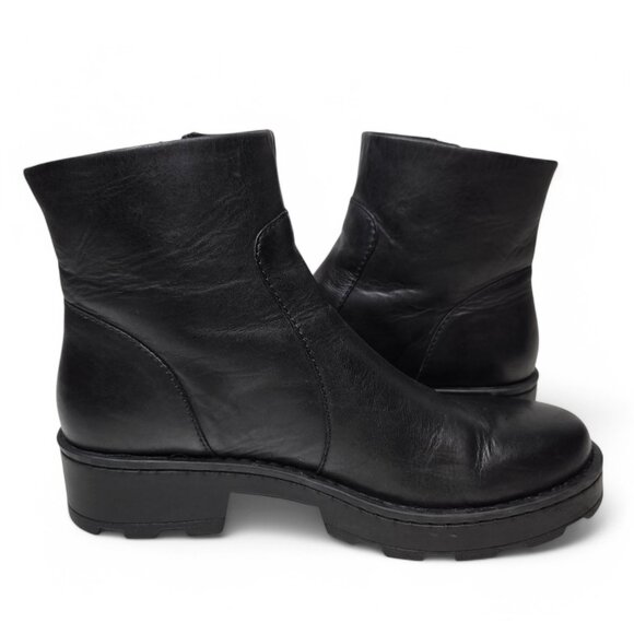 Born Chunky Black Leather Zip Side Booties Women's Goth Minimalist Grunge Punk 7 - Picture 5 of 9